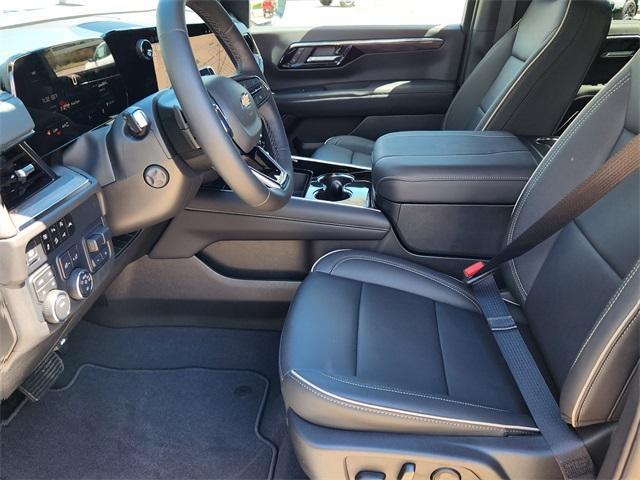 new 2025 Chevrolet Suburban car, priced at $87,655