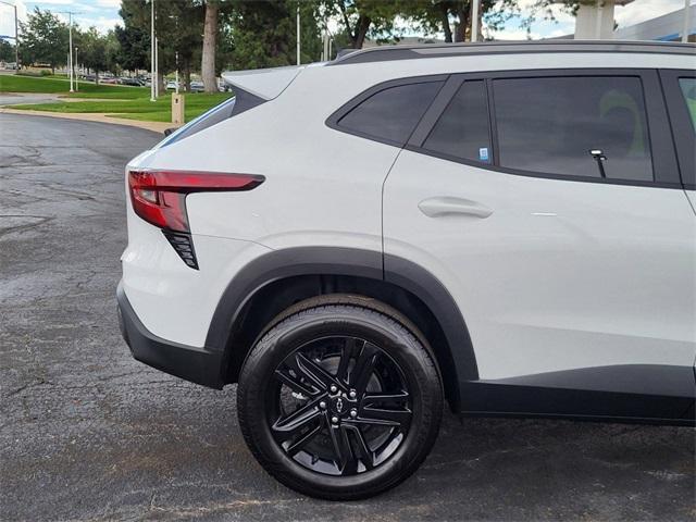 new 2025 Chevrolet Trax car, priced at $26,540