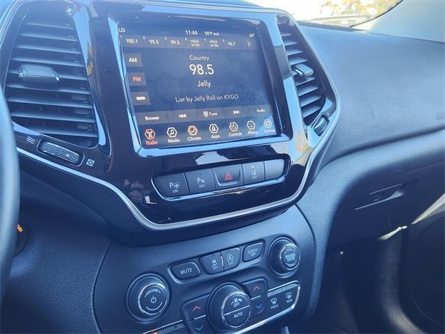 used 2019 Jeep Cherokee car, priced at $14,900