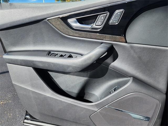 used 2018 Audi Q7 car, priced at $18,748