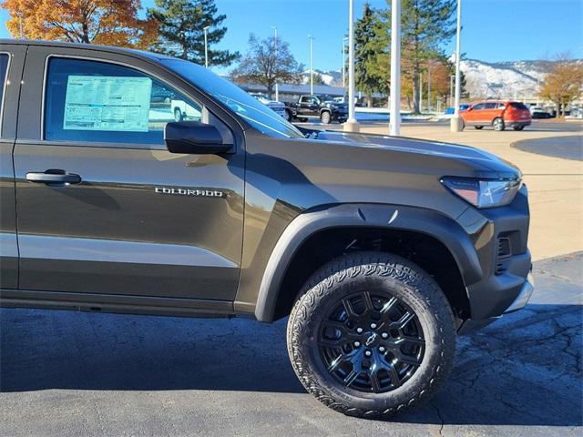 new 2024 Chevrolet Colorado car, priced at $42,960