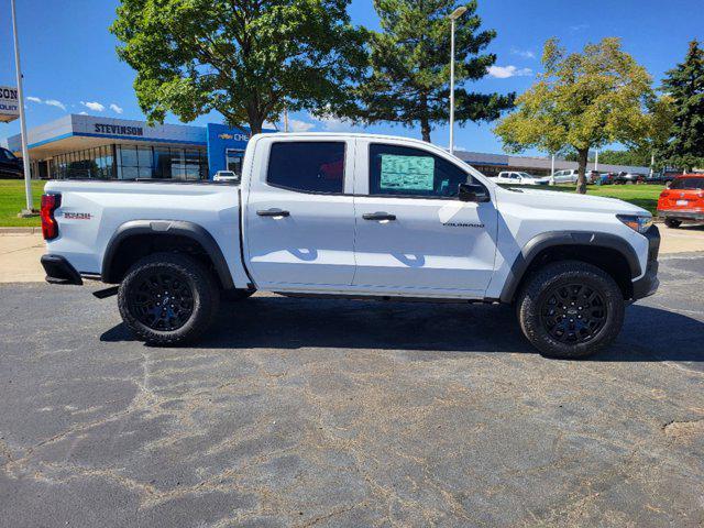 new 2024 Chevrolet Colorado car, priced at $43,605