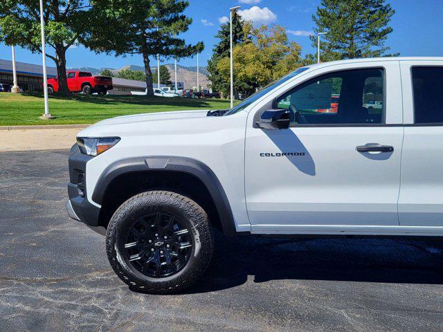 new 2024 Chevrolet Colorado car, priced at $43,605