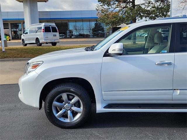 used 2013 Lexus GX 460 car, priced at $20,700