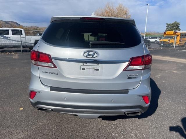 used 2018 Hyundai Santa Fe car, priced at $21,500