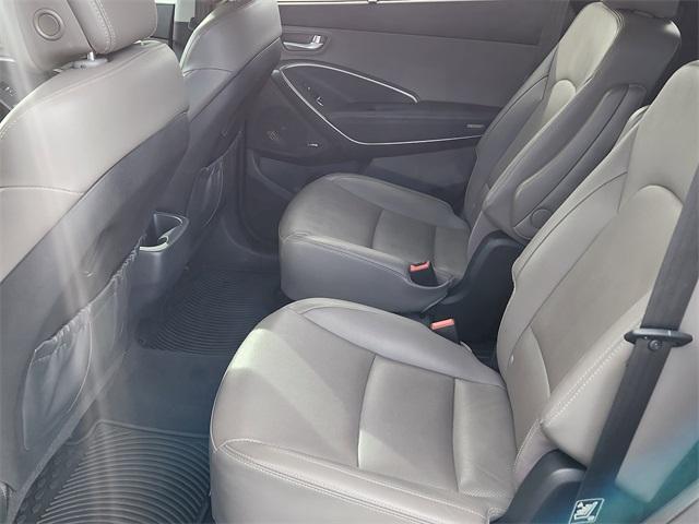 used 2018 Hyundai Santa Fe car, priced at $21,064