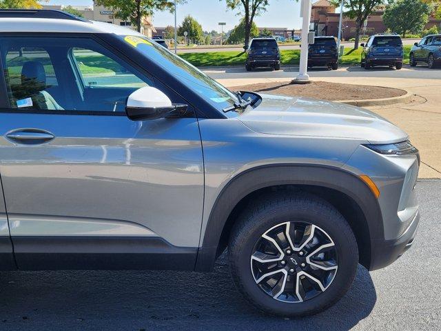 used 2025 Chevrolet TrailBlazer car, priced at $28,700