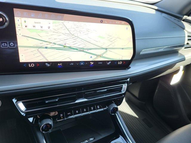 new 2025 Chevrolet Traverse car, priced at $48,940
