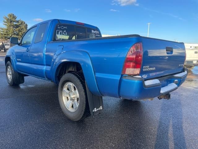 used 2006 Toyota Tacoma car, priced at $15,500