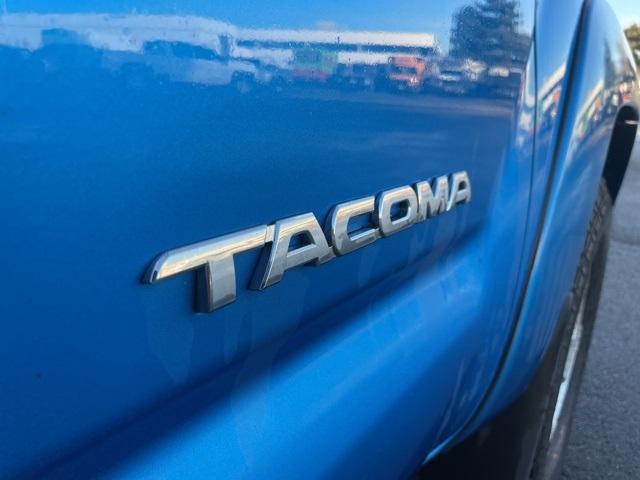 used 2006 Toyota Tacoma car, priced at $15,500