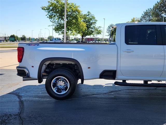 used 2025 Chevrolet Silverado 3500 car, priced at $70,200