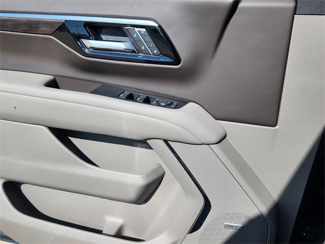 new 2025 Chevrolet Suburban car, priced at $85,900