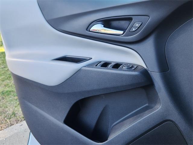 used 2021 Chevrolet Equinox car, priced at $18,427