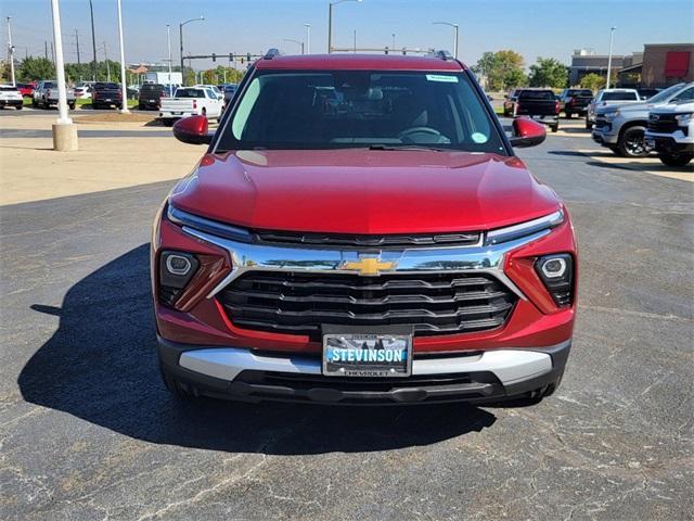 new 2025 Chevrolet TrailBlazer car, priced at $27,230