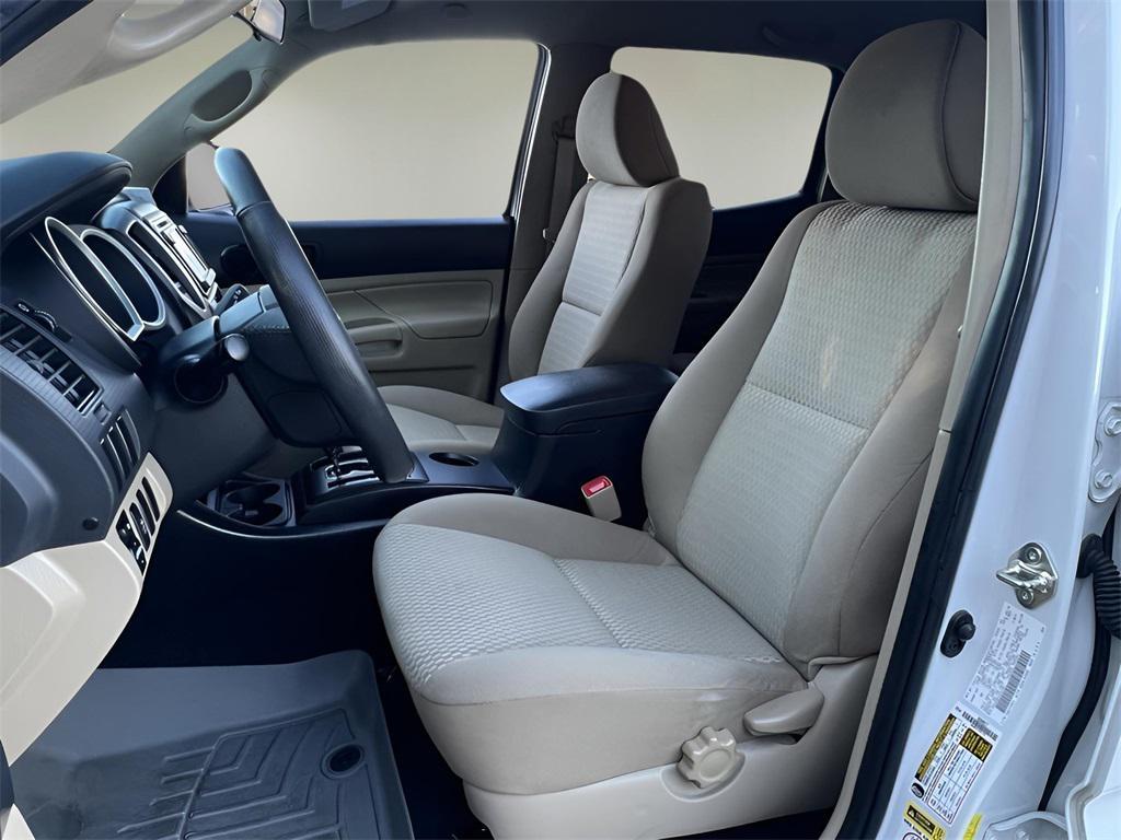 used 2014 Toyota Tacoma car, priced at $15,751