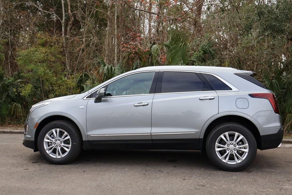 new 2025 Cadillac XT5 car, priced at $45,690