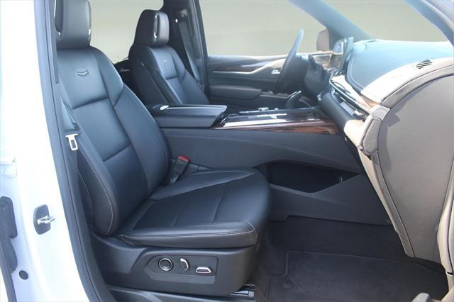 used 2024 Cadillac Escalade ESV car, priced at $74,722