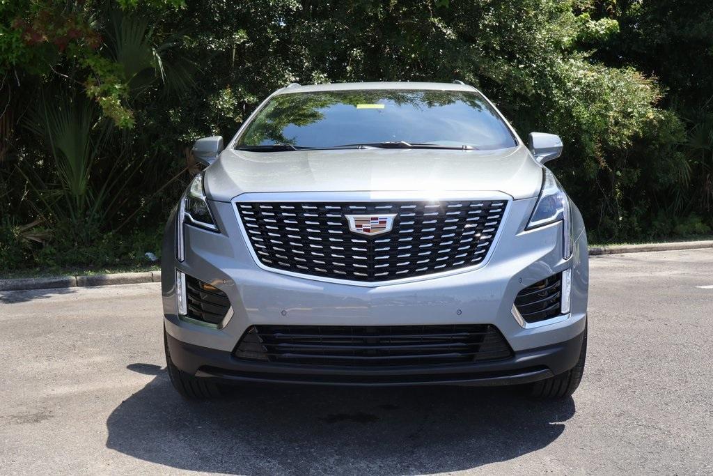 new 2024 Cadillac XT5 car, priced at $45,290