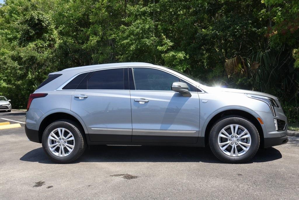 new 2024 Cadillac XT5 car, priced at $45,290