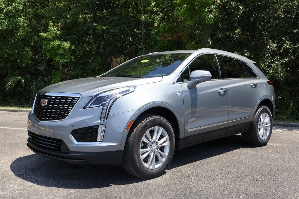 new 2024 Cadillac XT5 car, priced at $45,290