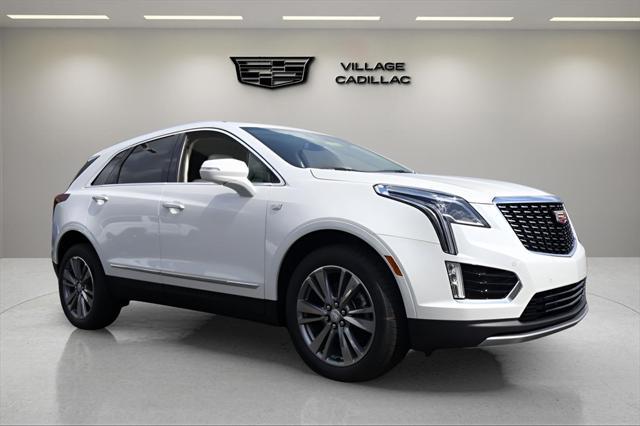 new 2025 Cadillac XT5 car, priced at $52,815