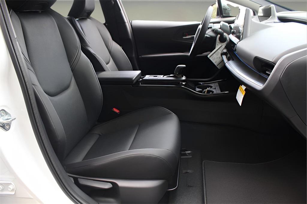 new 2026 Toyota Prius Plug-In Hybrid car, priced at $39,509
