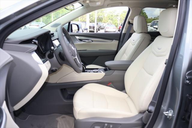 new 2025 Cadillac XT5 car, priced at $53,089