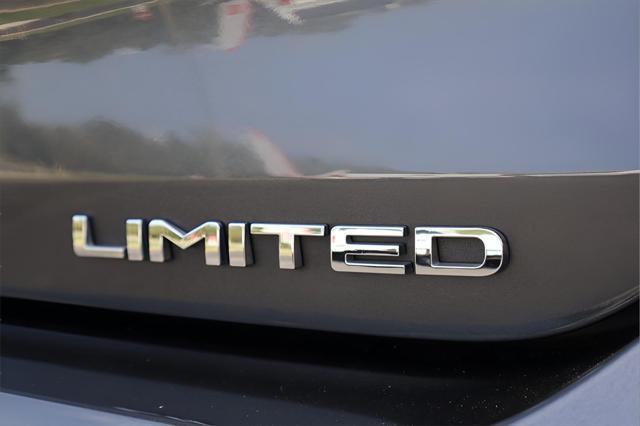 used 2023 Toyota Highlander car, priced at $37,993