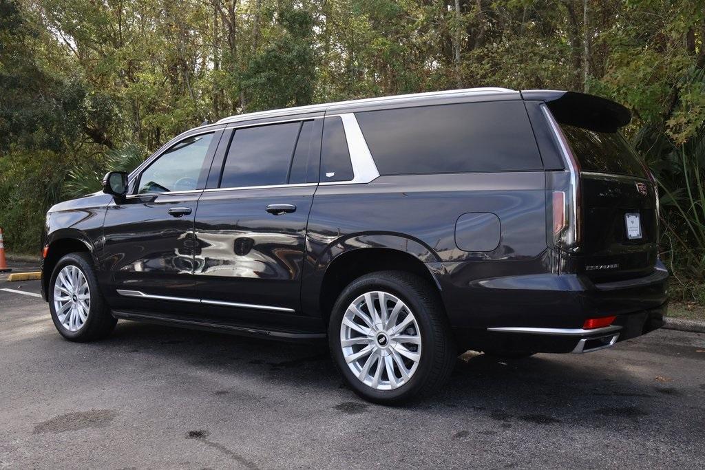 new 2024 Cadillac Escalade ESV car, priced at $88,570