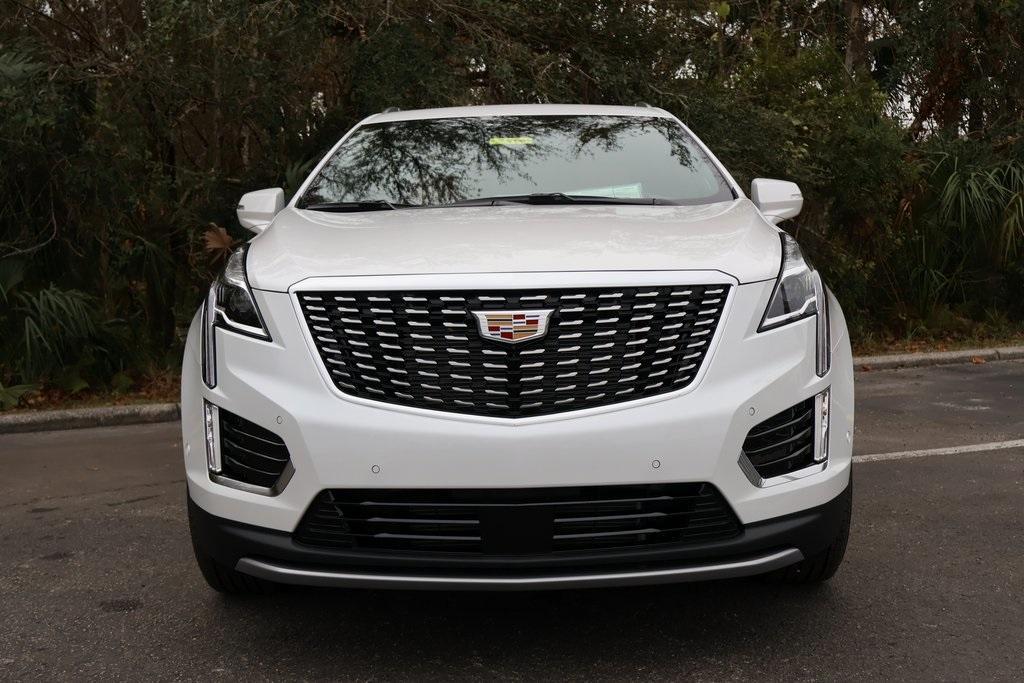 new 2025 Cadillac XT5 car, priced at $59,285