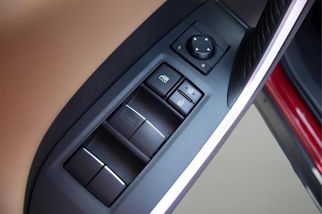 used 2019 Toyota RAV4 Hybrid car, priced at $28,772