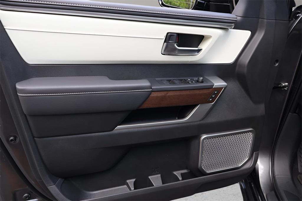 new 2025 Toyota Tundra Hybrid car, priced at $79,498