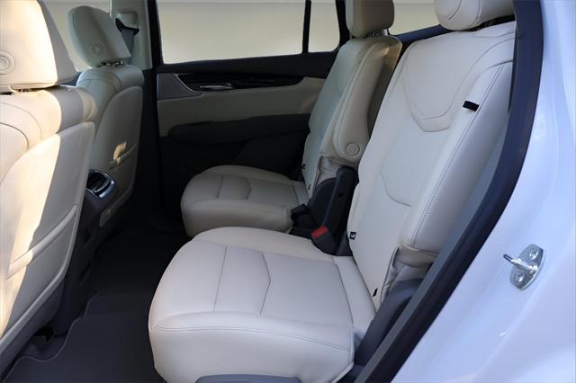 new 2025 Cadillac XT6 car, priced at $61,560