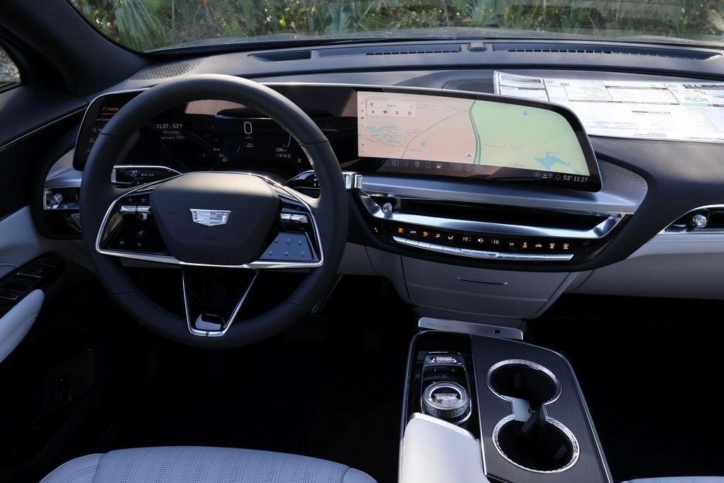 new 2025 Cadillac LYRIQ car, priced at $61,440