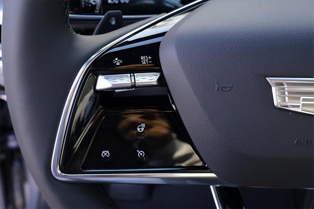 new 2025 Cadillac LYRIQ car, priced at $61,440