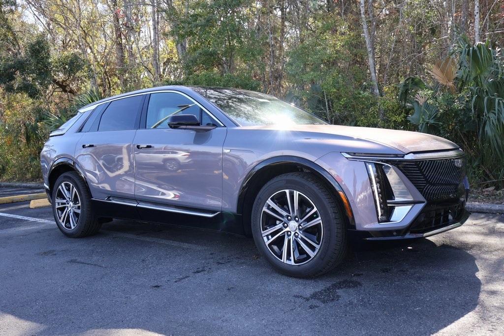 new 2025 Cadillac LYRIQ car, priced at $61,440