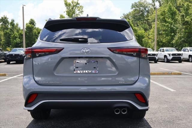new 2025 Toyota Highlander car, priced at $50,332