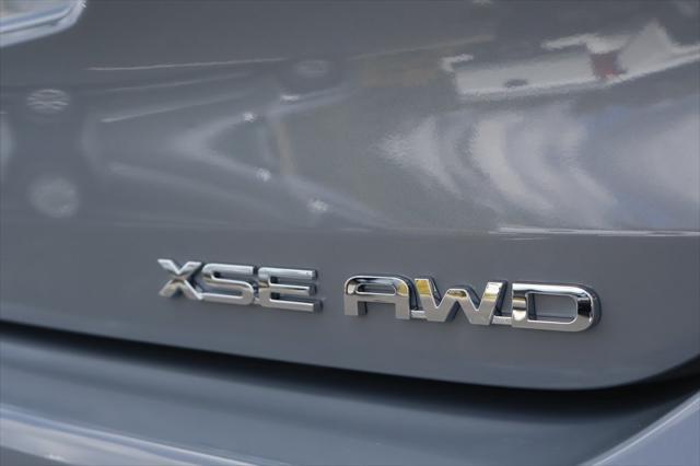 new 2025 Toyota Highlander car, priced at $50,332
