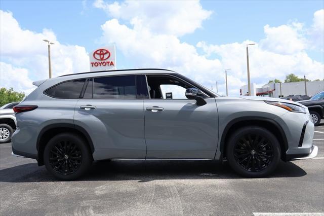 new 2025 Toyota Highlander car, priced at $50,332