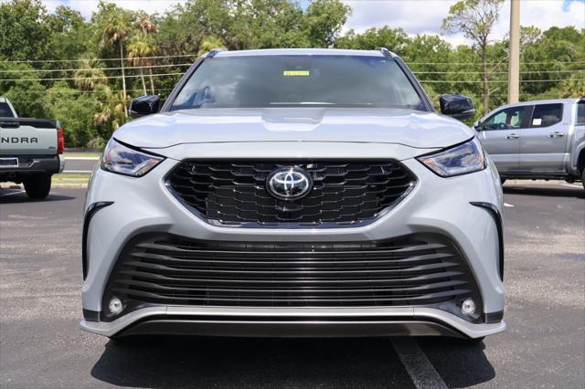 new 2025 Toyota Highlander car, priced at $50,332