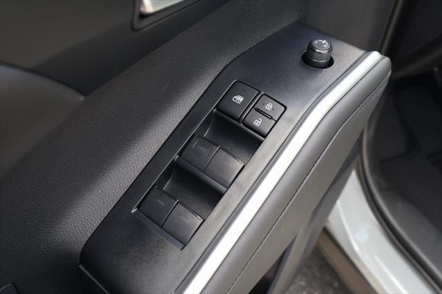 new 2025 Toyota Highlander car, priced at $50,332
