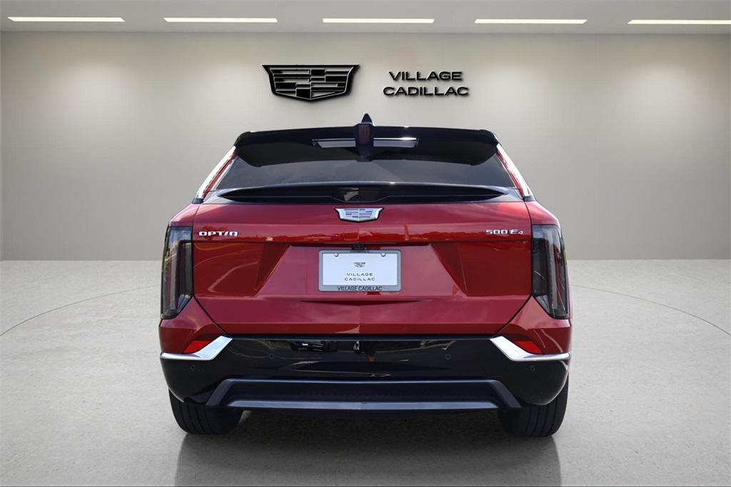 new 2025 Cadillac OPTIQ car, priced at $56,215