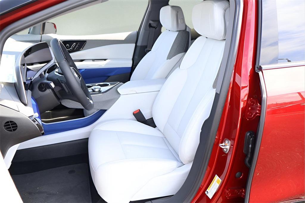 new 2025 Cadillac OPTIQ car, priced at $56,215
