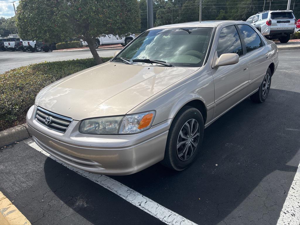 used 2000 Toyota Camry car, priced at $6,591