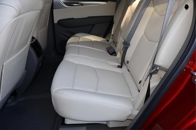 new 2025 Cadillac XT5 car, priced at $56,255