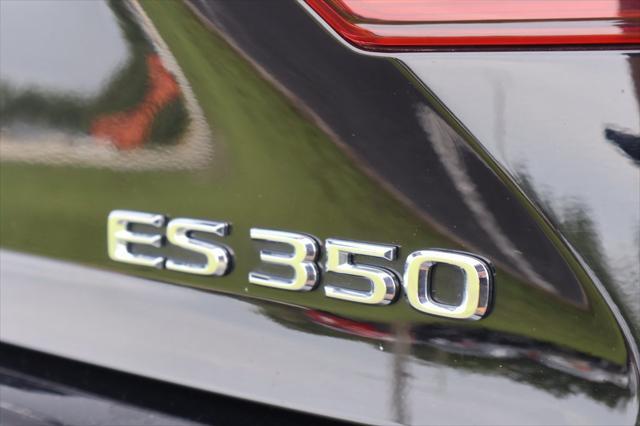used 2013 Lexus ES 350 car, priced at $18,552