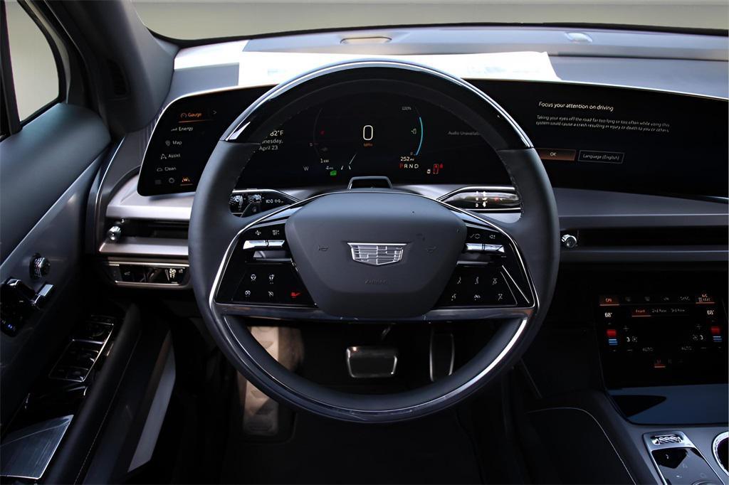 new 2026 Cadillac VISTIQ car, priced at $80,215