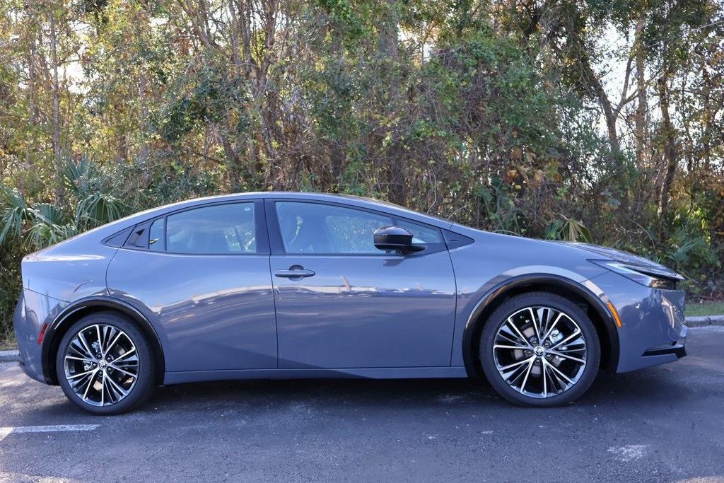 new 2024 Toyota Prius car, priced at $36,678