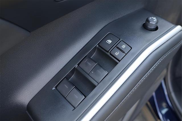 new 2025 Toyota Highlander car, priced at $45,772