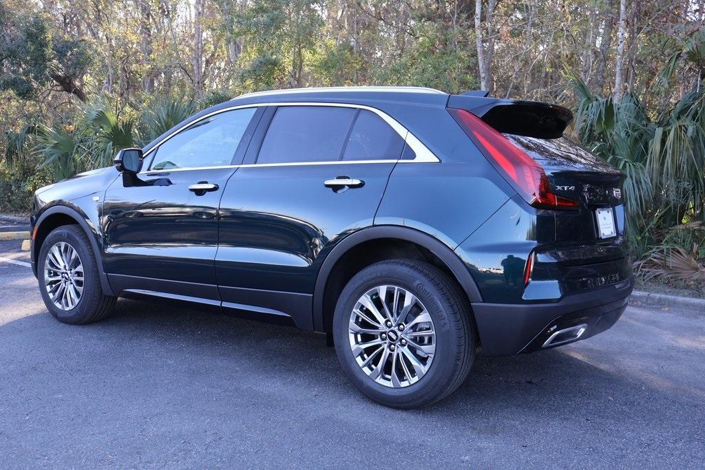 new 2025 Cadillac XT4 car, priced at $42,615